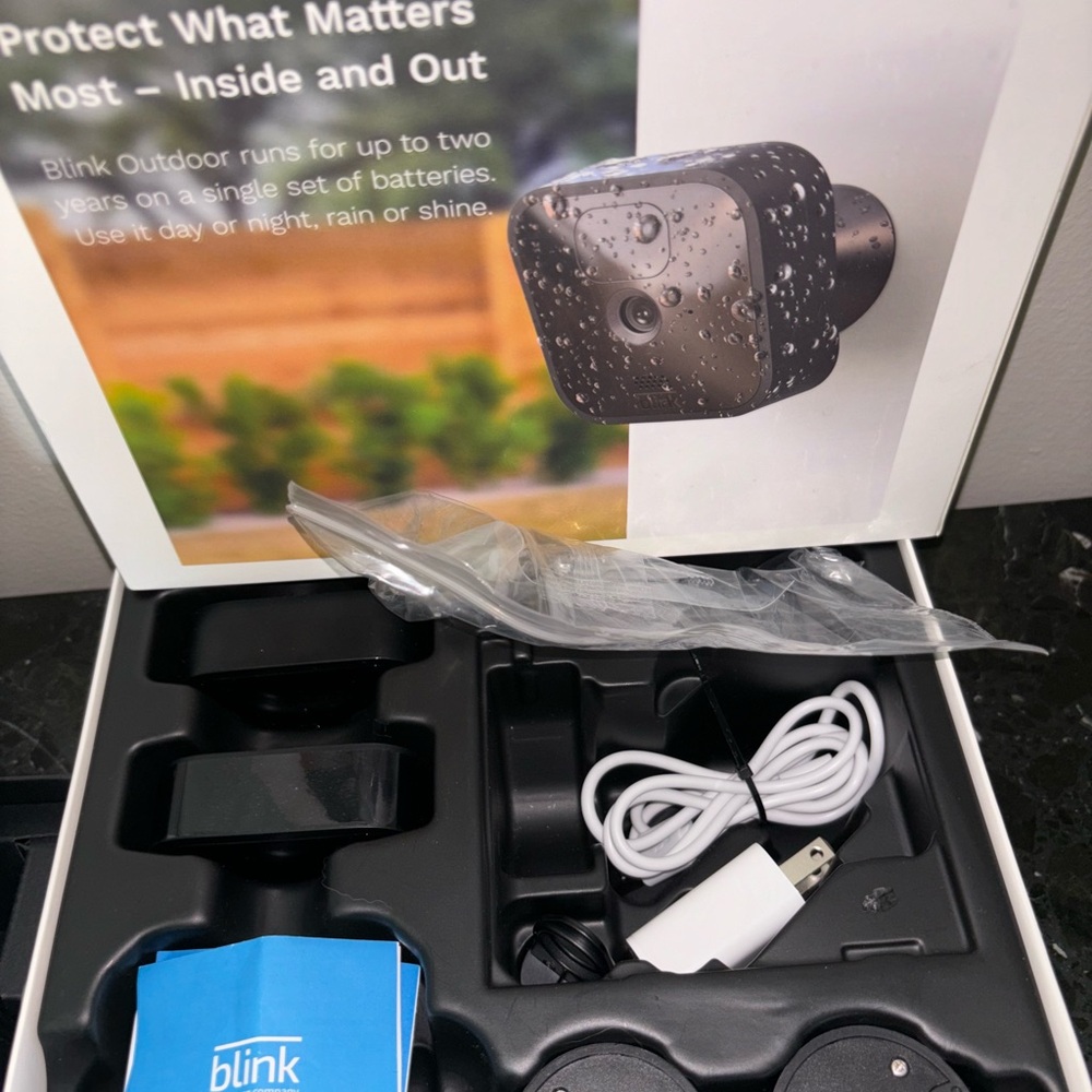 Blink Doorbell System All Included - Picture 2 of 8